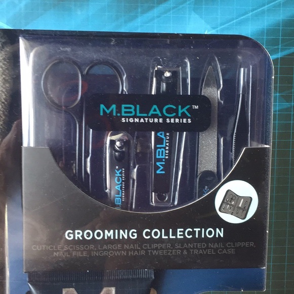 🎉HP🎉 M. Black Men’s Signature Series Deluxe Robe With Grooming Set - Picture 7 of 11